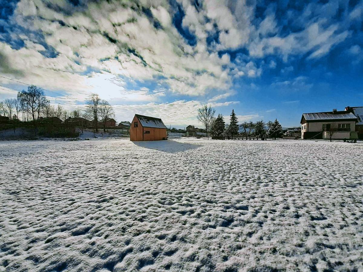 Widok Na Sniezke - Domki Caloroczne Lomnica  Esterno foto